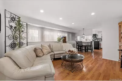 38 Hayden Drive, Bethpage, NY 11714 - Photo 27
