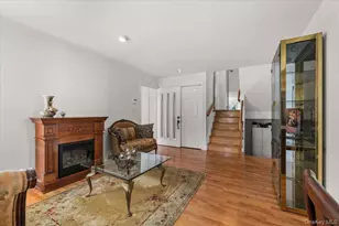 38 Hayden Dr, Bethpage, NY 11714 - Photo 5