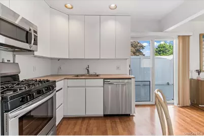 38 Hayden Drive, Bethpage, NY 11714 - Photo 7