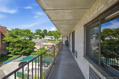 687 Bronx River Road #6C, Yonkers, NY 10704 - Photo 17