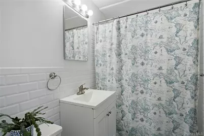 687 Bronx River Road #6C, Yonkers, NY 10704 - Photo 15