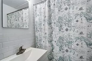 687 Bronx River Rd, Yonkers, NY 10704 - Photo 13