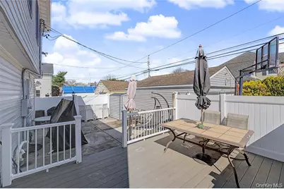 253 Devonshire Drive, New Hyde Park, NY 11040 - Photo 15