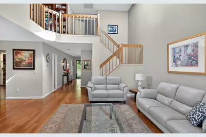 86 Hidden Ponds Circle, Smithtown, NY 11787 - Photo 3