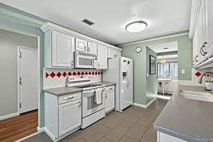 86 Hidden Ponds Cir, Smithtown, NY 11787 - Photo 13