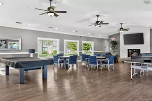 86 Hidden Ponds Cir, Smithtown, NY 11787 - Photo 31