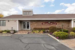 86 Hidden Ponds Cir, Smithtown, NY 11787 - Photo 27