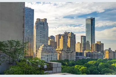 160 Central Park S #1607, New York, NY 10019 - Photo 11