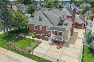 1006 Glen Dr, Franklin Square, NY 11010 - Photo 33