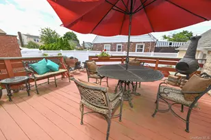 1006 Glen Dr, Franklin Square, NY 11010 - Photo 27