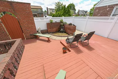 1006 Glen Drive, Franklin Square, NY 11010 - Photo 29