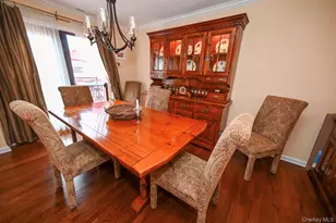 1006 Glen Dr, Franklin Square, NY 11010 - Photo 11