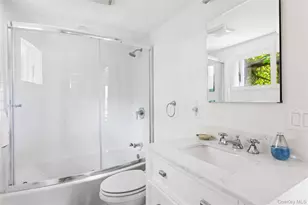 335 Centre Island Rd, Centre Island, NY 11771 - Photo 17
