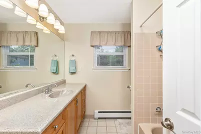 29 Beaumont Lane, Lake Grove, NY 11755 - Photo 21