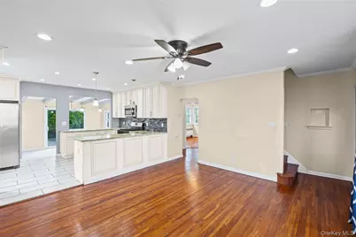 85 Todd Road, Valley Stream, NY 11580 - Photo 7
