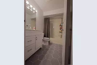 352 N Greeley Avenue, Chappaqua, NY 10514 - Photo 13
