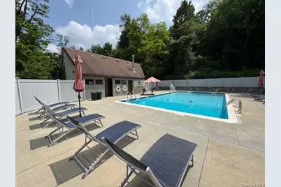 352 N Greeley Avenue, Chappaqua, NY 10514 - Photo 21