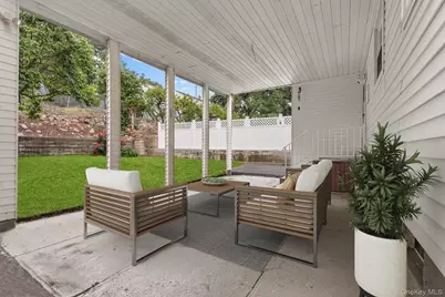 233 Woodland Avenue, Yonkers, NY 10703 - Photo 27