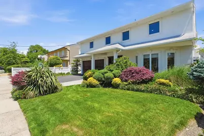 3929 Carrel Boulevard, Oceanside, NY 11572 - Photo 3