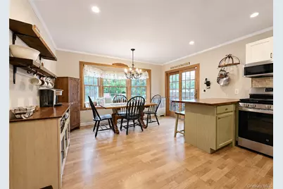 47 Newtown Avenue, Selden, NY 11784 - Photo 7