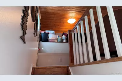 47 Newtown Avenue, Selden, NY 11784 - Photo 21
