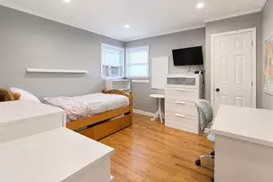 47 Newtown Ave, Selden, NY 11784 - Photo 11