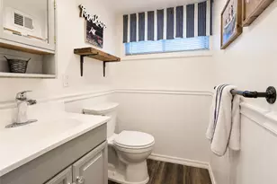 47 Newtown Ave, Selden, NY 11784 - Photo 17
