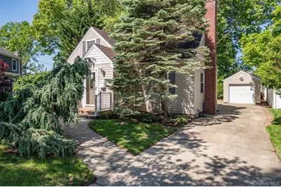 7 Briarcliff Drive, Merrick, NY 11566 - Photo 3
