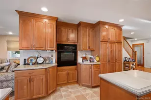 7 Briarcliff Dr, Merrick, NY 11566 - Photo 15