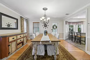 131 Floral Pkwy, Floral Park, NY 11001 - Photo 11