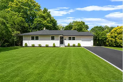 928 Manor Lane, Bay Shore, NY 11706 - Photo 1