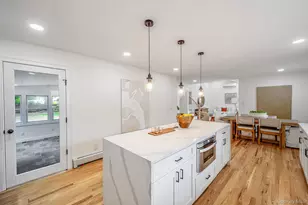 928 Manor Ln, Bay Shore, NY 11706 - Photo 7