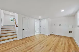 928 Manor Ln, Bay Shore, NY 11706 - Photo 15