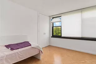 7-25 166th St, Whitestone, NY 11357 - Photo 13