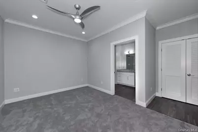40 Elizabeth Street #N302, Farmingdale, NY 11735 - Photo 7