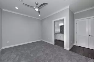 40 Elizabeth St, Farmingdale, NY 11735 - Photo 7
