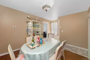 105-23 Remington St, Jamaica, NY 11435 - Photo 25