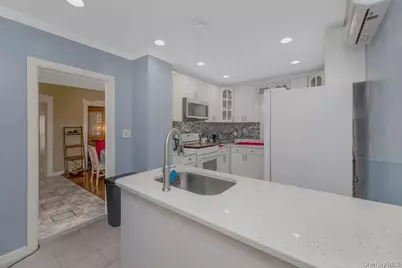 105-23 Remington Street, Jamaica, NY 11435 - Photo 35