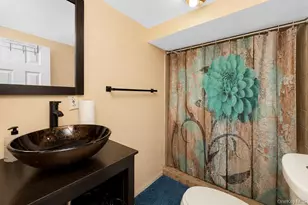 105-23 Remington St, Jamaica, NY 11435 - Photo 31
