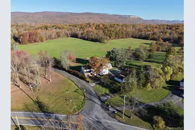 4 Low Road, Wallkill, NY 12589 - Photo 3