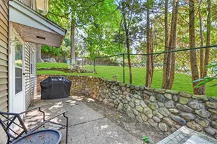 13 Prospect Pl, Suffern, NY 10901 - Photo 13