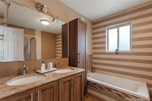 76-31 264th St, New Hyde Park, NY 11004 - Photo 23