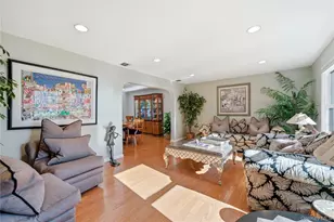 10 Weatherstone Way, Smithtown, NY 11787 - Photo 5
