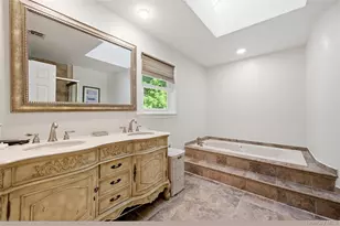 10 Weatherstone Way, Smithtown, NY 11787 - Photo 27