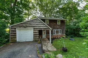 6 Glades Way, Huntington, NY 11743 - Photo 3