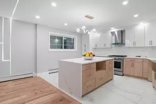 918 Throgs Neck Expressway, Bronx, NY 10465 - Photo 5