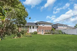 1812 Collins St, Seaford, NY 11783 - Photo 27