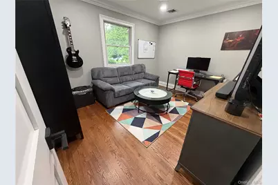 18 Amalia Lane, Commack, NY 11725 - Photo 9