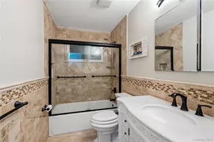 105 Sequams Ln E, West Islip, NY 11795 - Photo 13