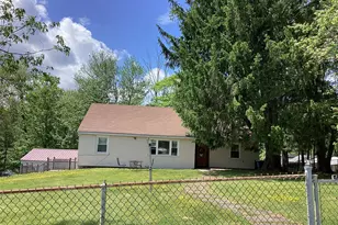 229 Pleasant Valley Rd, South Fallsburg, NY 12779 - Photo 3